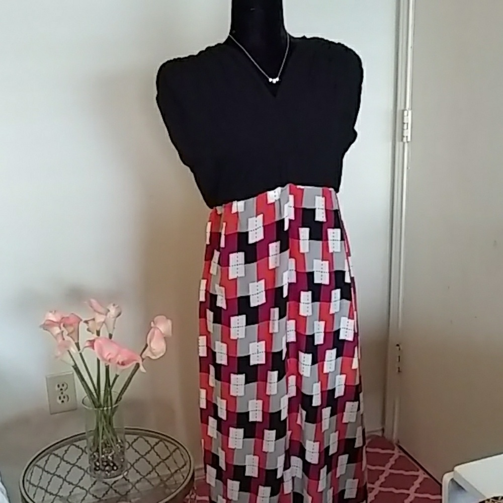 Patterned  Maxi dress - Picture 3 of 6